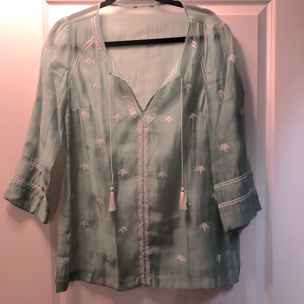 Gorgeous green tunic top-size S